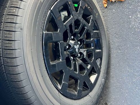New 2026 Mitsubishi Outlander Trail Edition AWD/4WD image 29