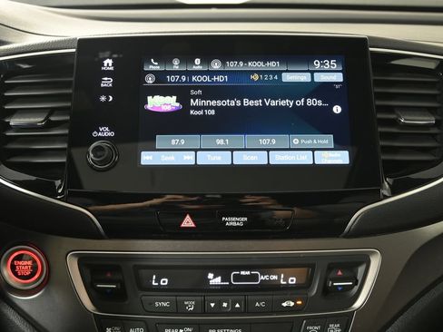 Used 2023 Honda Passport EX-L image 28