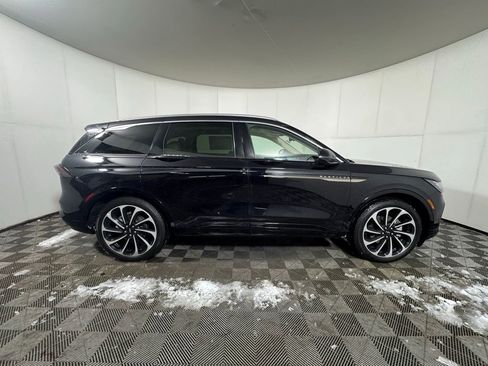 New 2026 Lincoln Nautilus Black Label image 6