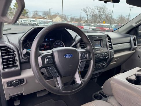 Used 2019 Ford F250 XLT image 7