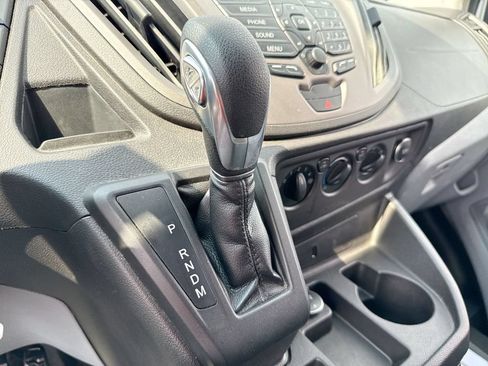 Used 2019 Ford Transit 150 148 Low Roof RWD image 30