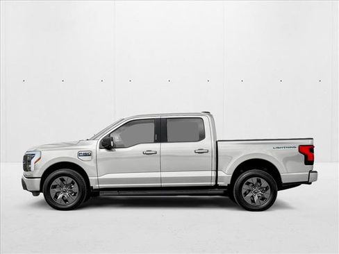 New 2025 Ford F150 Lightning Flash image 3