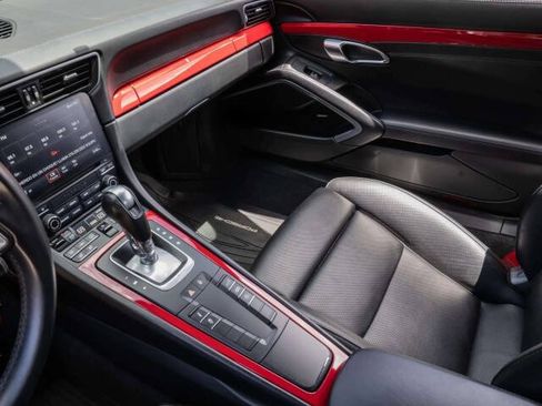 Used 2017 Porsche 911 Carrera 4S AWD/4WD image 14