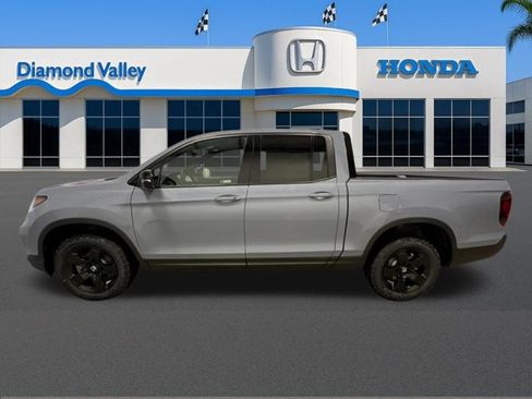 New 2026 Honda Ridgeline Black Edition image 6
