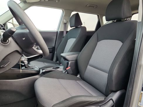 Used 2024 Kia Soul LX w/ Option Group 015 image 15