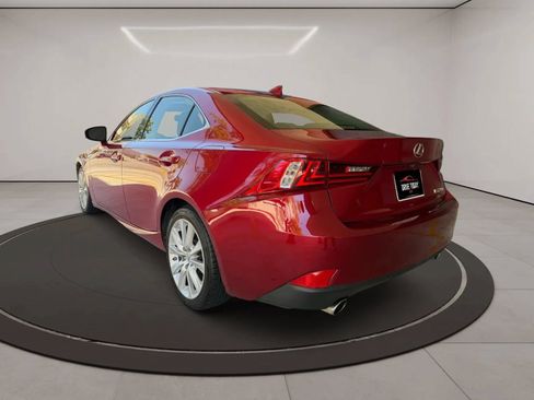 Used 2015 Lexus IS 250 RWD image 6
