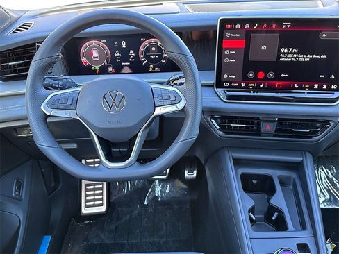 New 2026 Volkswagen Tiguan SE R-Line image 20