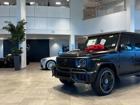 Certified 2025 Mercedes-Benz GLB 250 image 37