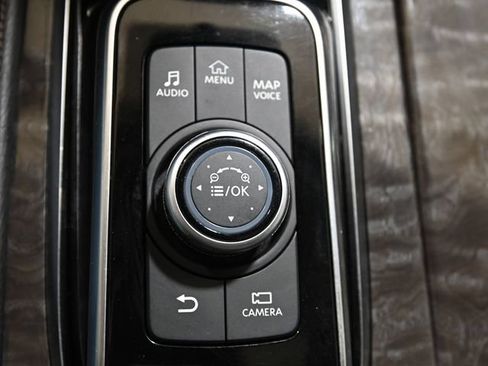 Used 2024 Nissan Armada Platinum AWD/4WD image 29