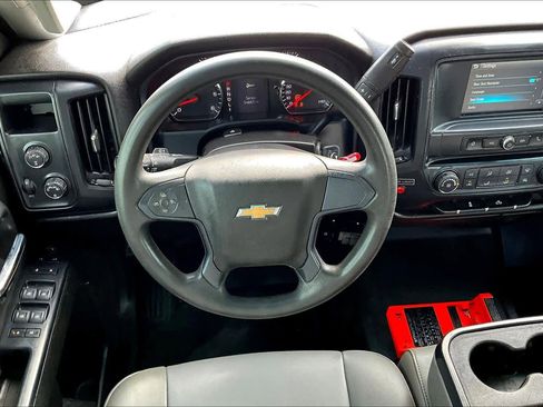 Used 2018 Chevrolet Silverado 2500 W/T w/ WT Fleet Convenience Package image 5