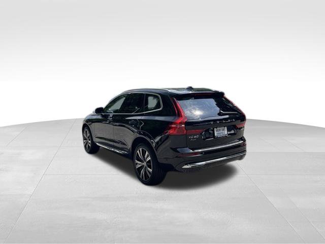 Certified 2023 Volvo XC60 B5 Plus w/ Climate Package AWD/4WD image 6