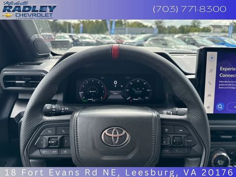 Used 2025 Toyota Tacoma TRD Pro image 12