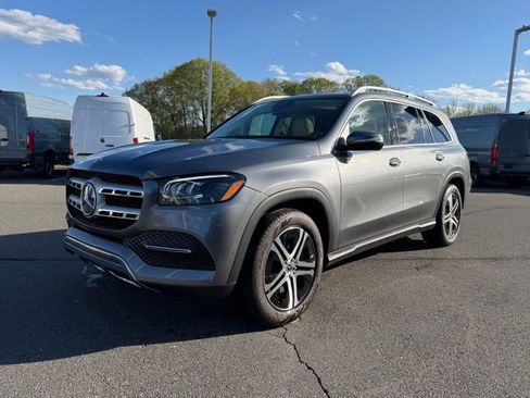 Certified 2023 Mercedes-Benz GLS 450 4MATIC image 3