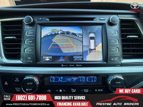Used 2017 Toyota Highlander Limited Platinum image 39