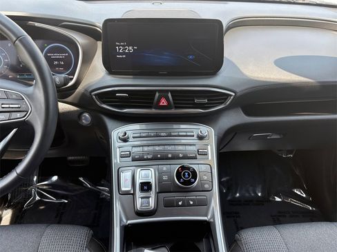 Used 2023 Hyundai Santa Fe SEL Convenience image 11