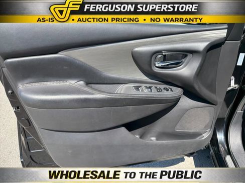 Used 2016 Nissan Murano S AWD/4WD image 16