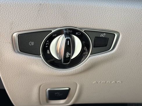 Used 2022 Mercedes-Benz E 350 Sedan image 27