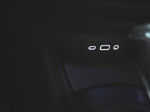 Used 2019 Chevrolet Malibu RS w/ LPO, Convenience Package 1 image 18