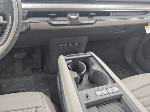 New 2026 Kia EV9 Land w/ Nightfall Edition Package image 25