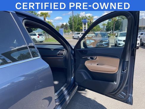 Certified 2023 Volvo XC90 T8 Ultimate w/ Protection Package Premier AWD/4WD image 19