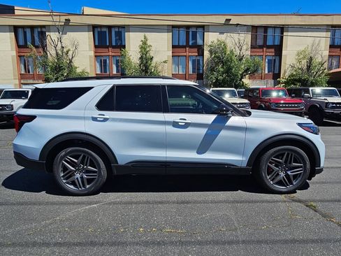 New 2026 Ford Explorer ST w/ Sun And Sound Package AWD/4WD image 7