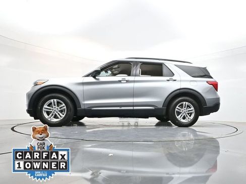 Used 2022 Ford Explorer XLT RWD image 30