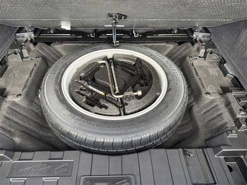 New 2026 BMW X5 M Competition w/ Executive Package image 22