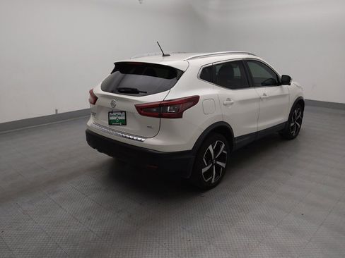 Used 2020 Nissan Rogue Sport SL w/ Premium Package FWD image 9