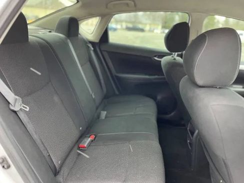Used 2019 Nissan Sentra S FWD image 20