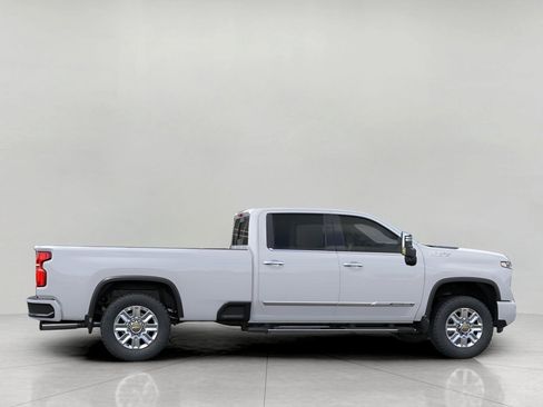 New 2026 Chevrolet Silverado 3500 High Country w/ High Country Premium Package image 5