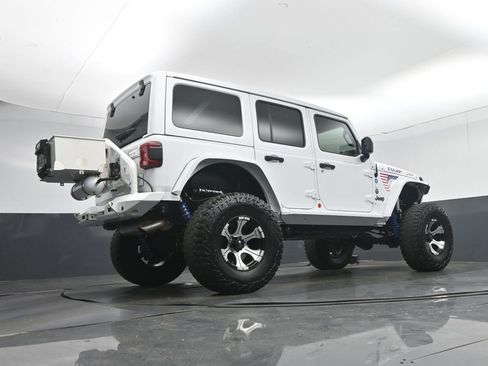 Used 2018 Jeep Wrangler Unlimited Rubicon AWD/4WD image 61