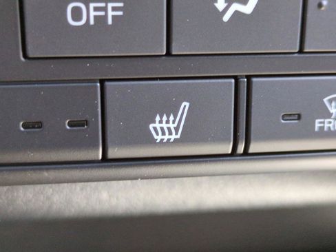 New 2026 Subaru Outback Premium image 23