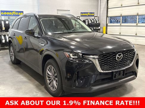 Certified 2025 MAZDA CX-90 3.3 Turbo w/ Select Package AWD/4WD image 3