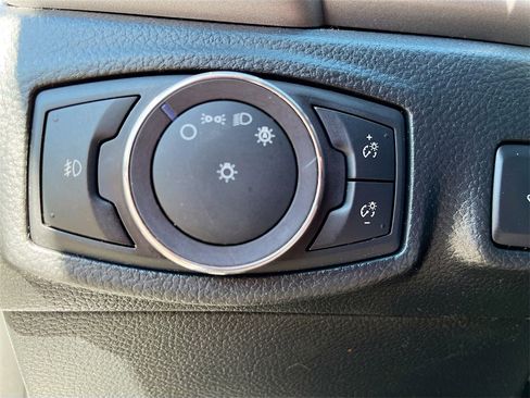 Used 2019 Ford Ranger XLT w/ FX4 Off-Road Package image 10