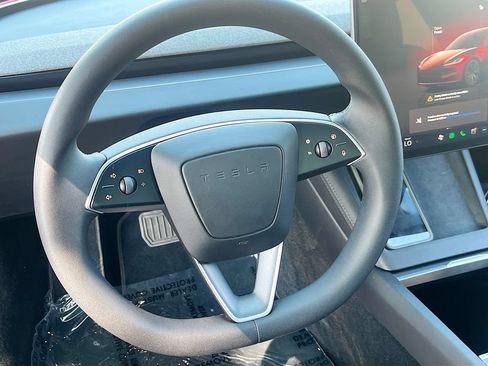 Used 2024 Tesla Model 3 Long Range AWD/4WD image 10
