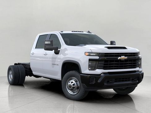 New 2026 Chevrolet Silverado 3500 W/T image 7