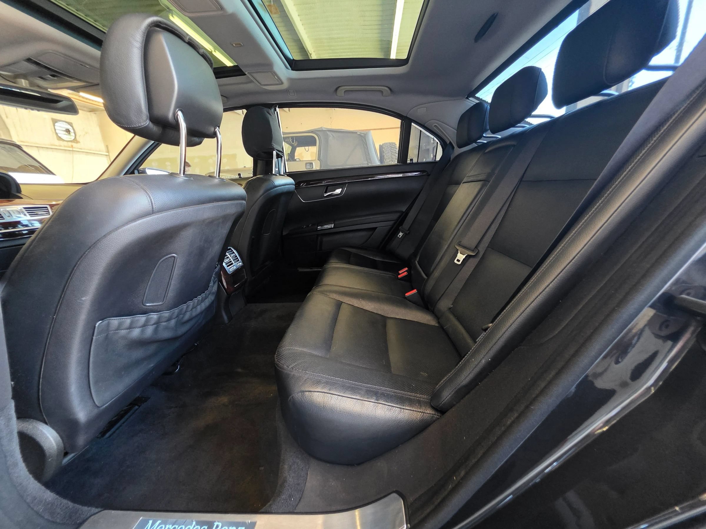 Used 2012 Mercedes-Benz S 550 w/ Sport Pkg Plus One image 11