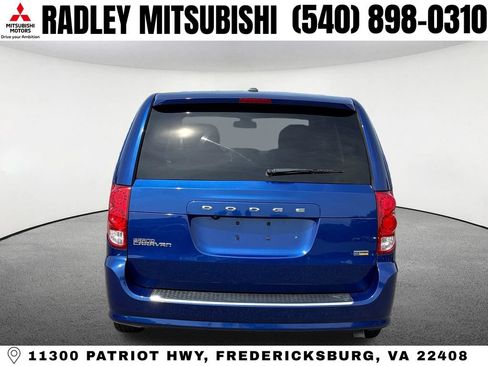Used 2019 Dodge Grand Caravan SE w/ UConnect Hands-Free Group FWD image 19