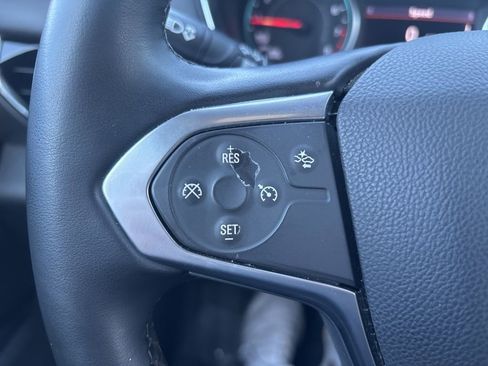 Used 2023 Chevrolet Traverse LT w/ LPO, Floor Liner Package image 19