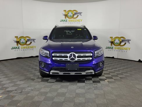 Used 2022 Mercedes-Benz GLB 250 image 2