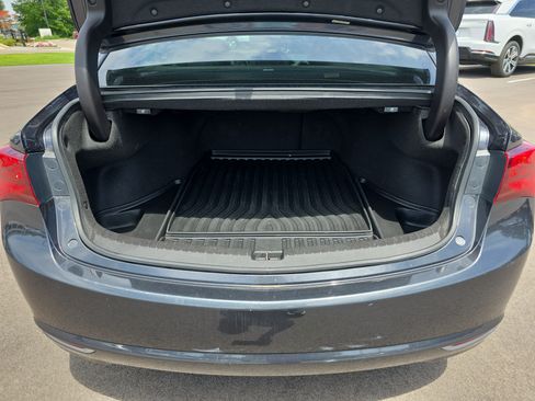 Used 2015 Acura TLX w/ Technology Package FWD image 13