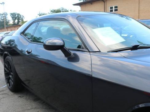 Used 2019 Dodge Challenger R/T w/ Blacktop Package RWD image 3