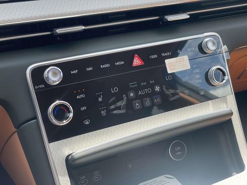 New 2026 Genesis GV80 3.5T Advanced image 16