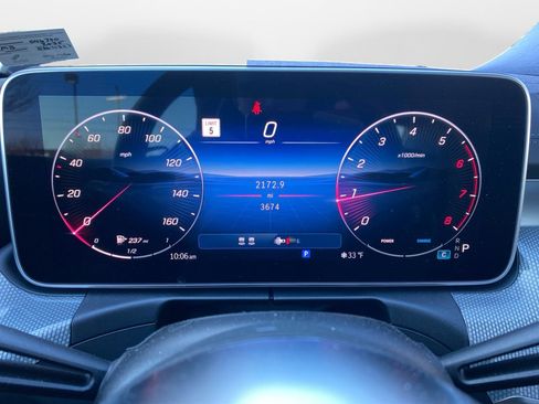 Used 2025 Mercedes-Benz CLE 300 4MATIC Cabriolet image 11