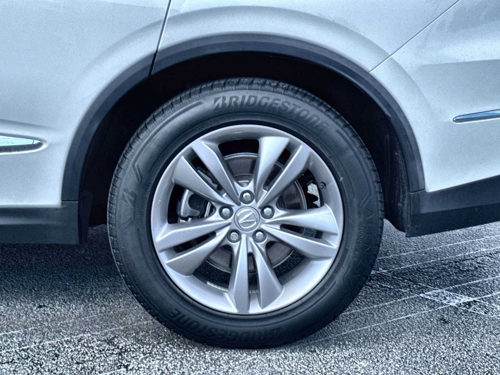 Used 2024 Acura MDX FWD image 11