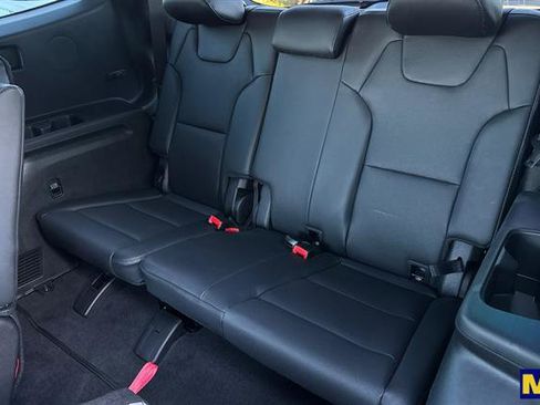 Used 2025 Kia Telluride EX image 18
