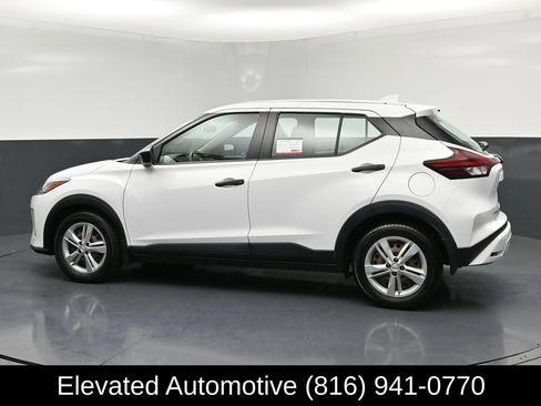 Used 2021 Nissan Kicks S FWD image 25