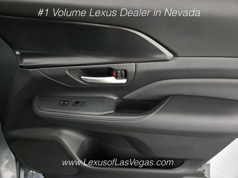Used 2026 Toyota Grand Highlander AWD Hybrid image 25