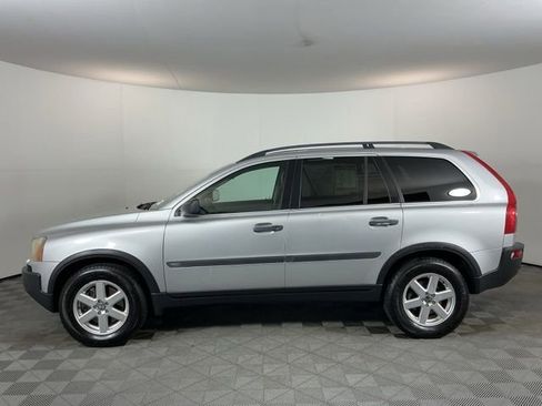 Used 2005 Volvo XC90 2.5T AWD/4WD image 8