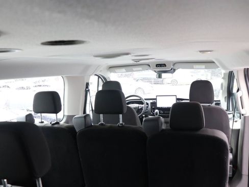 Used 2024 Ford Transit 350 XLT RWD image 18